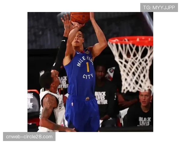 棕熊新秀中锋波因顿单场攻入两粒短手球，历史第五人