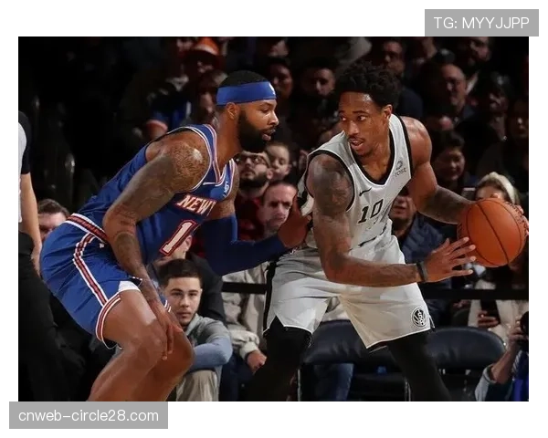 开拓者不敌马刺，遭遇八连败